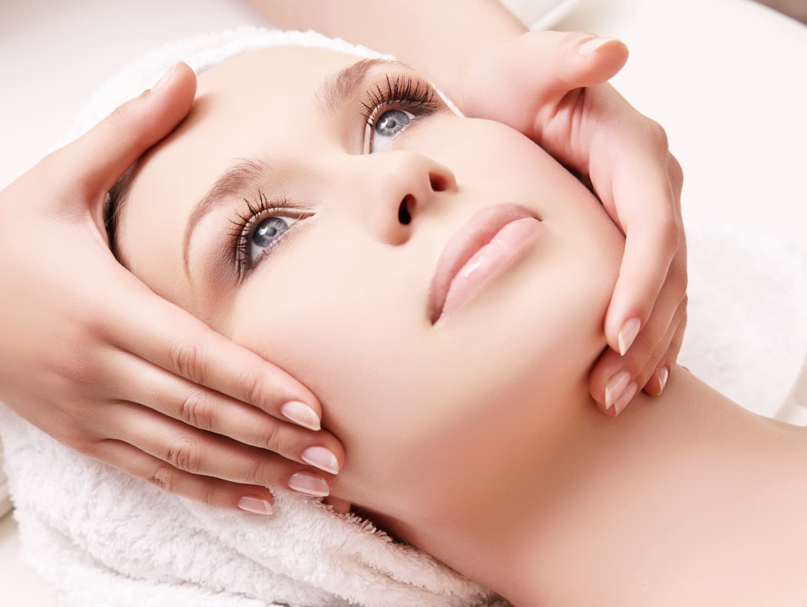 Double Effect beauty salon facial treatment